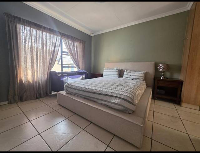 2 BEDROOM TOWNHOUSE FOR SALE IN MEYERSDAL